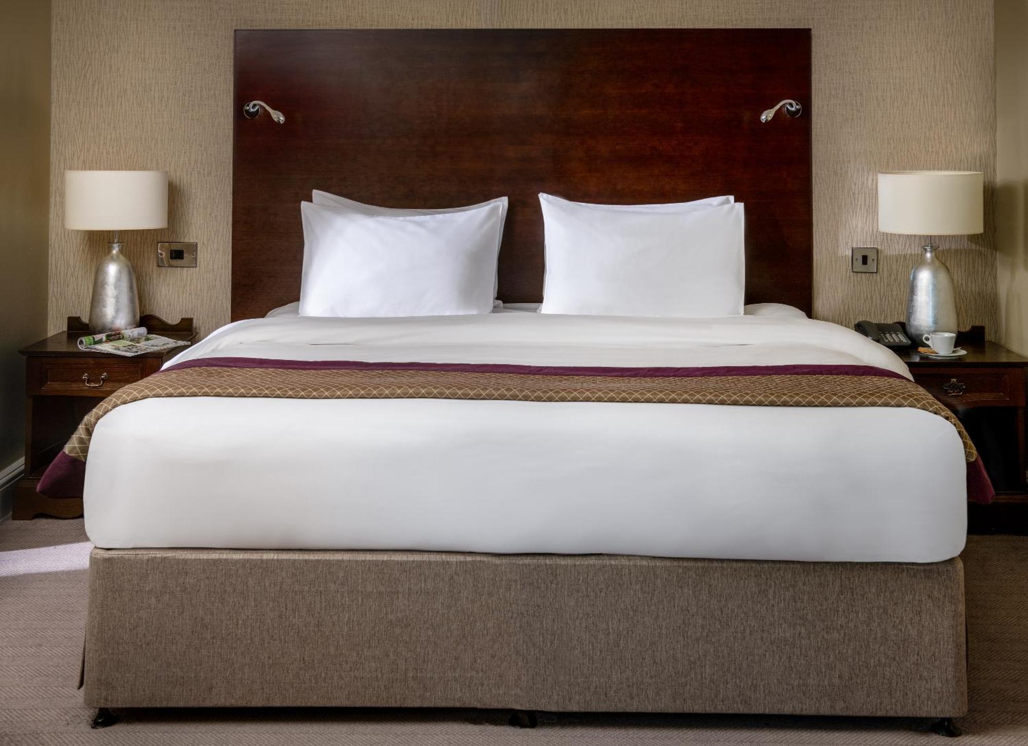 Aztec Hotel And Spa Almondsbury Bagian luar foto