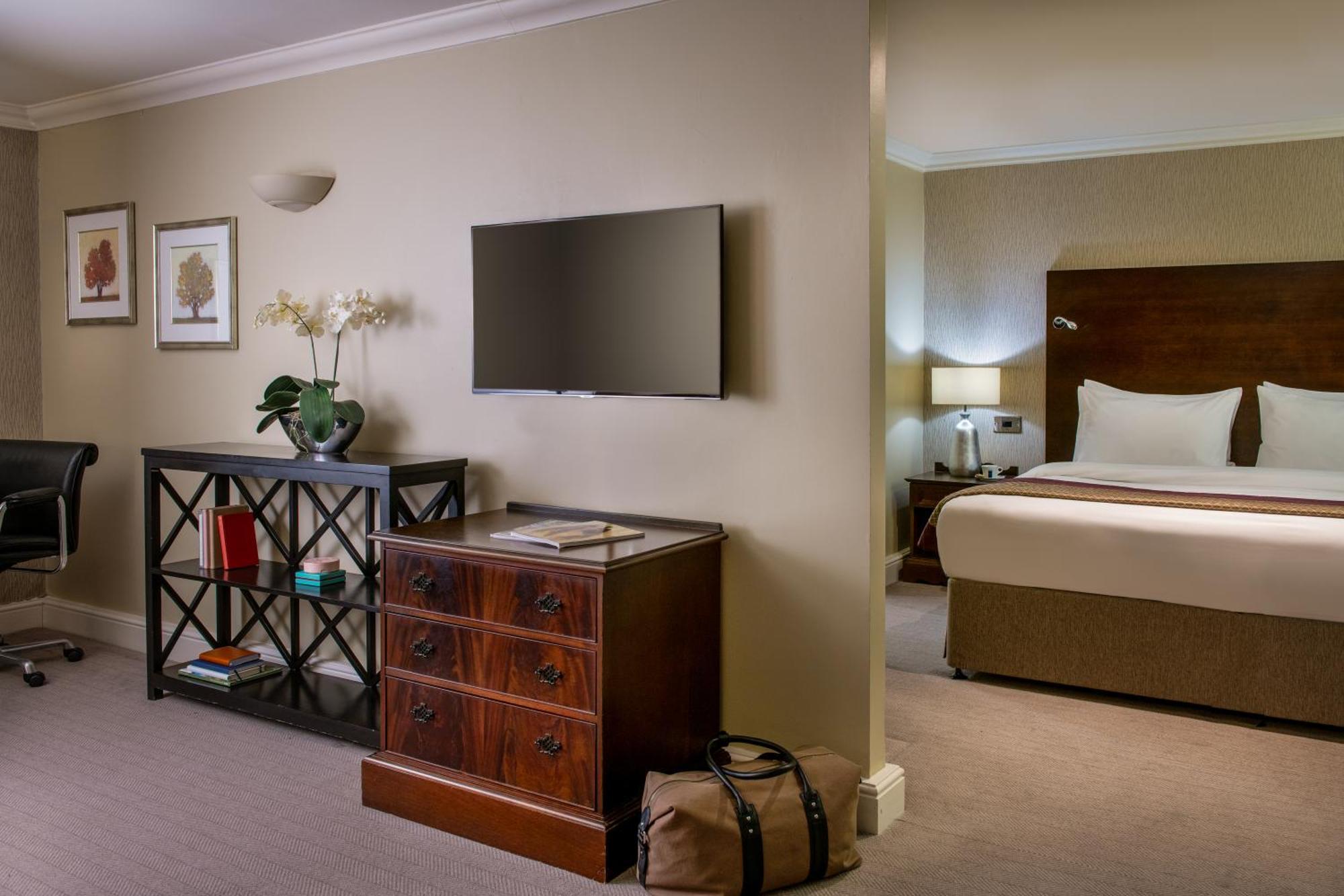 Aztec Hotel And Spa Almondsbury Bagian luar foto